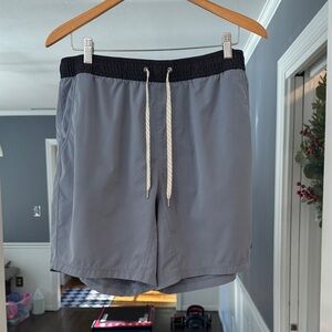 Men’s Vuori Light Blue Kore Lined 7”Athletic Shorts Size XL. Like new.
